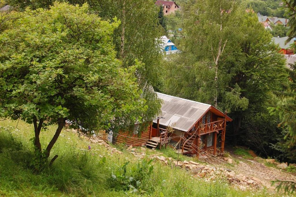 Отель Krutogora Татаров Экстерьер фото
